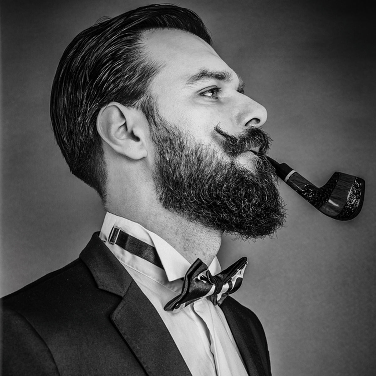 M10 (U) Inspired by *Tobacco Oud by Tom Ford